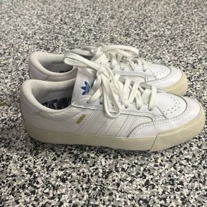 adidas Nora new size5.5